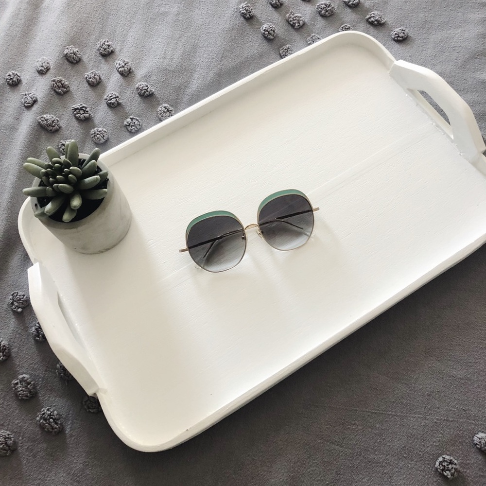 Teal large eyed sunglasses
